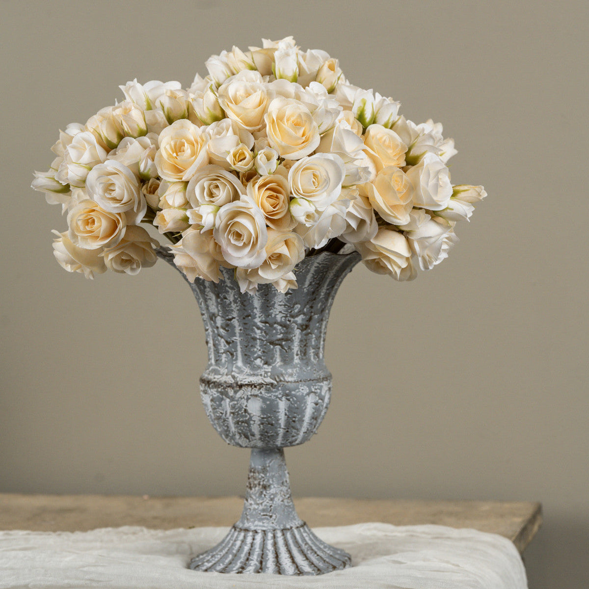 Cream Mini Rose Bundle