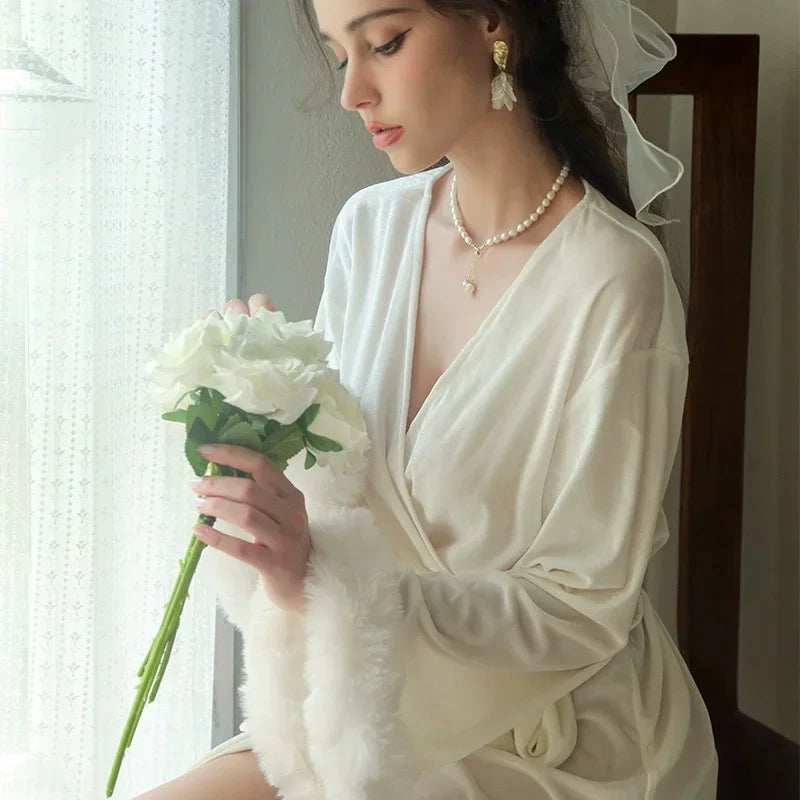 New Bride Wedding Robe Gown Women Velour Sleepwear Luxury Feather Kimono Bridesmaid Team Velvet Bathrobe Long Nightwear